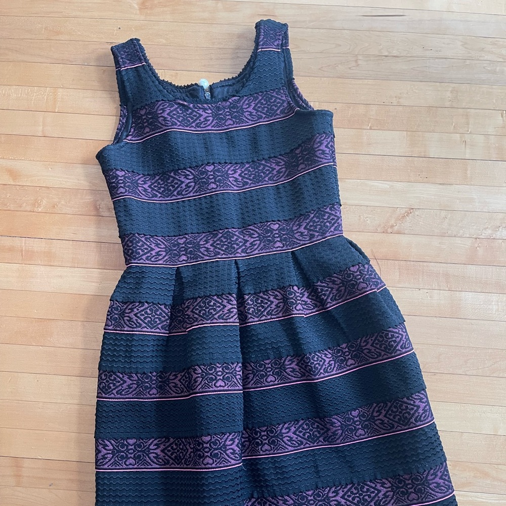 Elisa B. black brocade sleeveless dress size 14